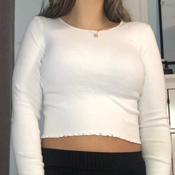White crop top - Picture 2 of 3